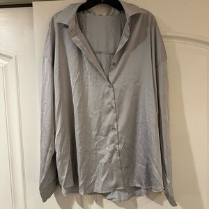 Women's Light Gray Button-Down Shirt - Classic Collared Top